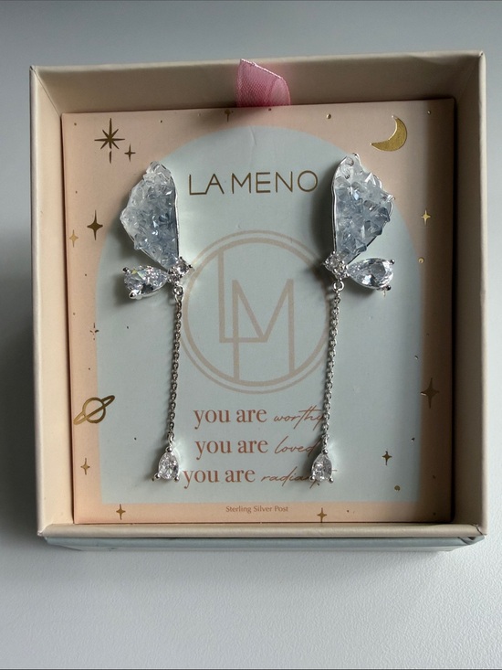 La Meno Jewelry - LA MENO Silver Clear Crystal Drop Chain Earrings